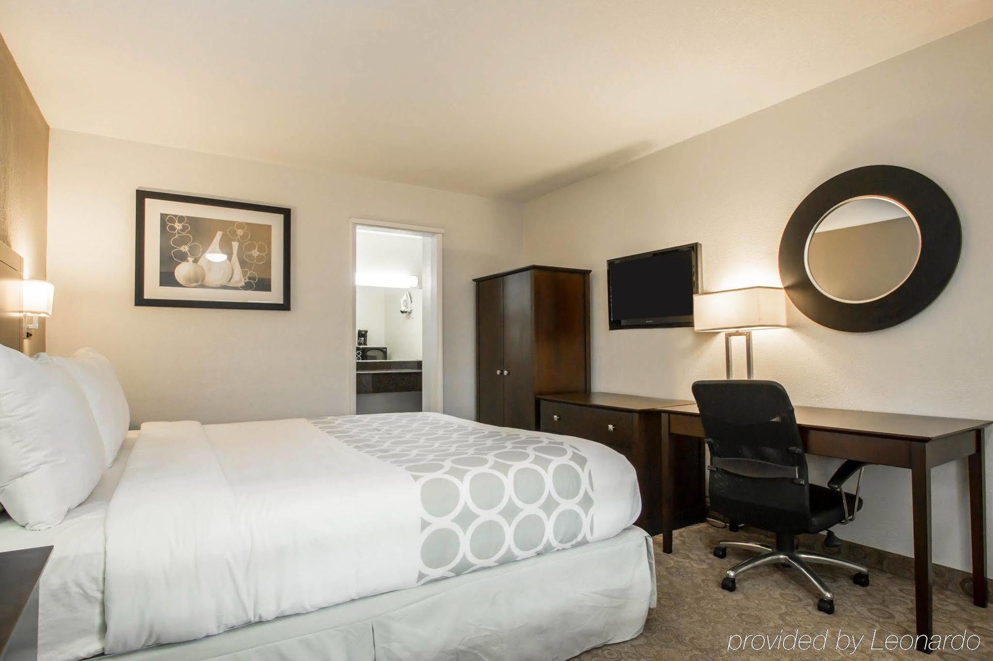 Rodeway Angeles Convention Center Inn 2*